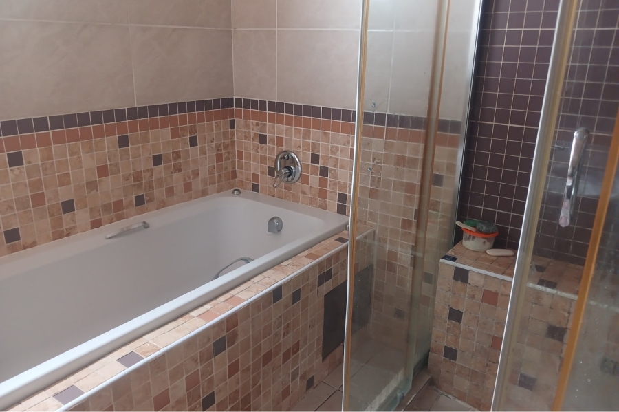 4 Bedroom Property for Sale in Hillcrest Northern Cape